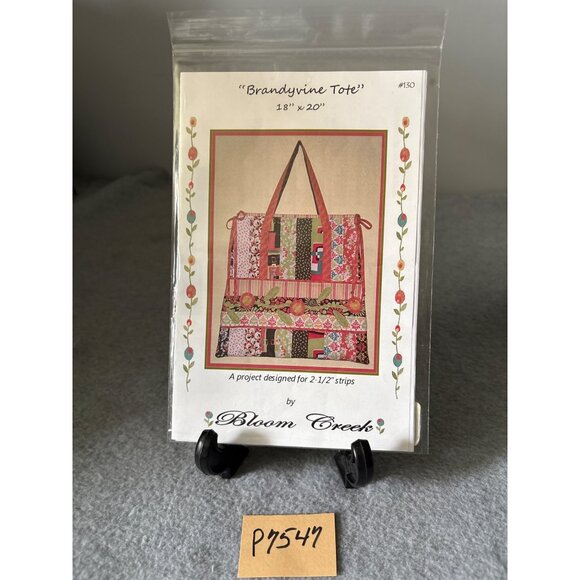 Bloom Creek Brandywine Tote Quilting Pattern 18" x 20" For 2-1/2" Strips Cotton - Picture 4 of 4